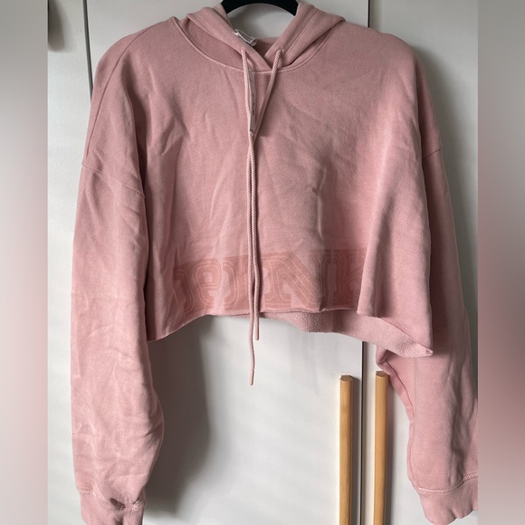 PINK Victorias Secret soft pink cropped hoodie. NWT. Size XL. - Picture 1 of 6